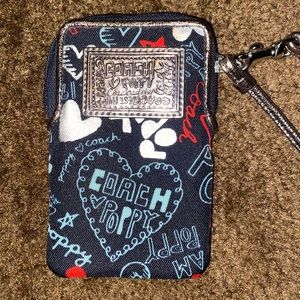 Coach poppy wristlet